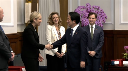 Lai meets Canadian opposition lawmakers after Liberal Party members leave early