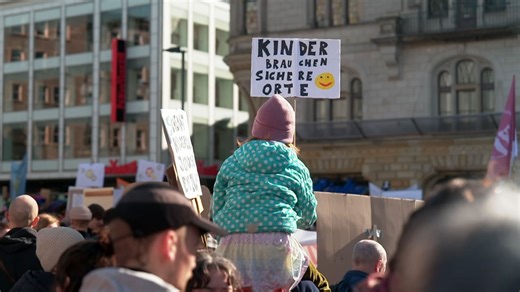 MDR SACHSEN-ANHALT HEUTE: Demonstrationen in Halle