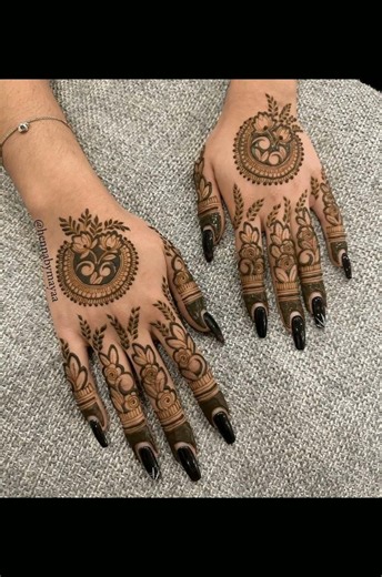 Aesthetic designs🌿Eid mehndi designs 🌙💖 #mehndi #henna #viral #youtubeshorts #shots #transition