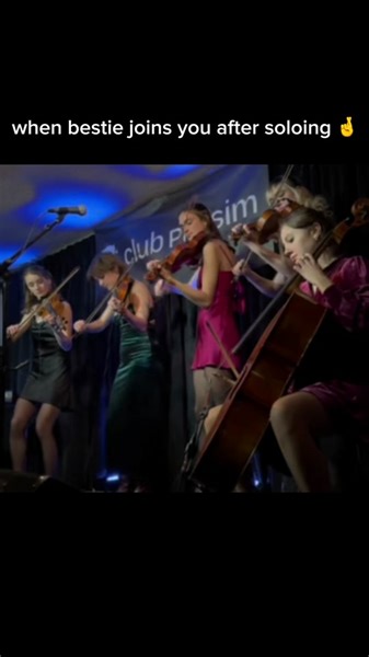 The best feeling fr 🔒 #celtic #folk #fiddle #band #tour #fyp