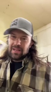 Painting Hack: Ear Plugs Can Save Your Ears!