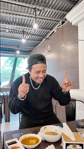 Daddy & Alvaro sama aja #daddydanmami #keripikkentangmasboy #shorts #trending