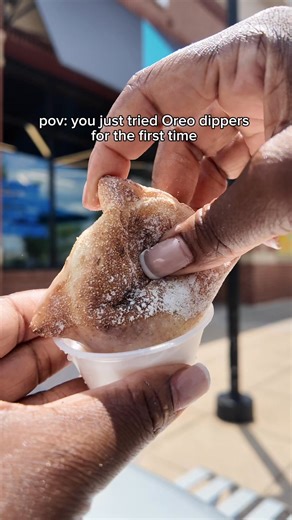 Warm dough. Melty OREO. Powdered sugar. Icing for dipping. This sweet, gooey mashup is only available for a limited time. Add the OREO Dippers to your order before they’re gone! | &pizza