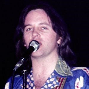 Eric Stewart – Age, Bio, Personal Life, Family & Stats | CelebsAges