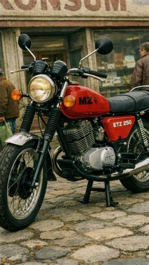 MZ ETZ 250 – GDR Legend in the Spotlight #history #history