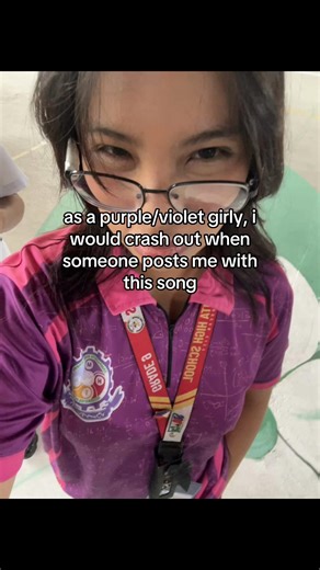 Purple Girly Vibes: Song Reaction