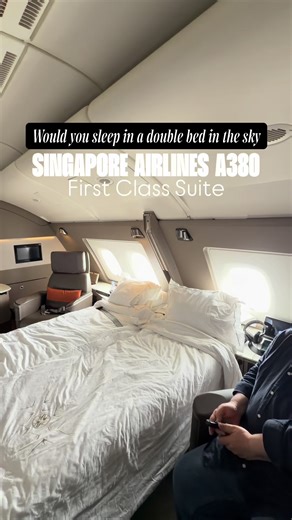 Experience Singapore Airlines First Class Double Suite
