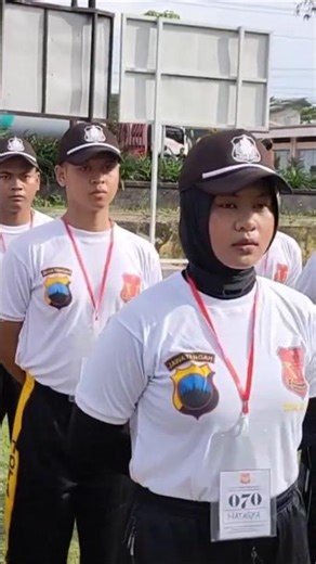 Stay focused on listening to the roll call leader's instructions #pelatihansatpam #pendidikansatpam