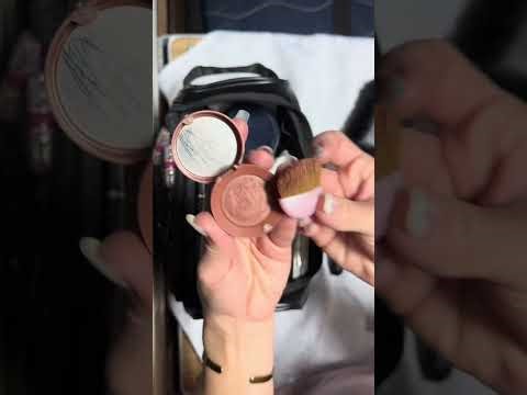 Тгк:ksurad_lifestyle .Что твориться / лежит в косметичке у актрисы / блогера 🤣😄только для девочек🤣🙈