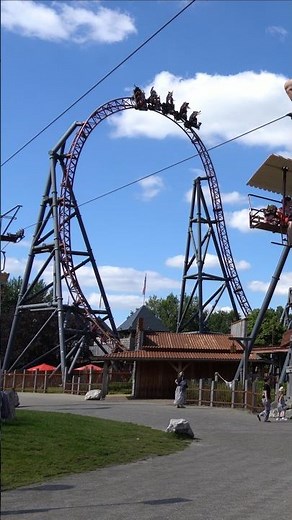 Gold Rush speeding through the layout at Slagharen!