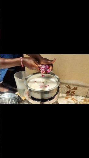 I Cooked Cassava the Traditional African Way 🌿 | Authentic African Village Cooking #siyaya