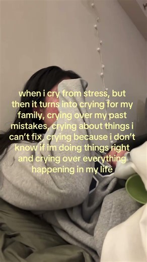 And then you fall asleep #vent #stress #overthinking #mentalhealth #panic Credits: juminjuice