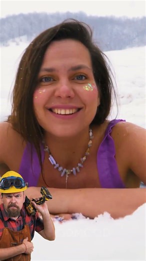 ❄️ Winter Wonderland Adventures: Brave Girls in the Snow! #Shorts