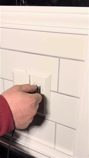 Clean walls. No clutter. No stress. Socket Shield makes every room look effortless 🔌✨