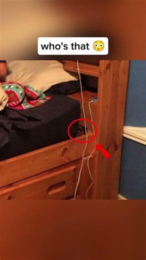 Scary things hidden in photos 😳