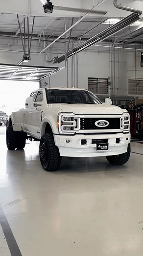 Autoplex Customs | 2023 FORD F450 LARIAT (448 MILES / SOLD — 5” BDS Lift w/ Fox Shocks 24” American Force “Thrust” 37x13.50R24LT Toyo R/T Tires Paint Matched... | Instagram