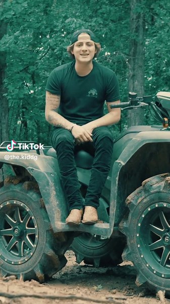 “Im a little different so the rappers know me but you buckle bunnies dont like that”🥱@Youshotit