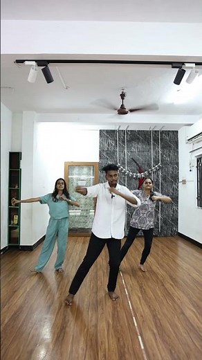 Easy Dance Steps for Girls 💃 #dancetutorial