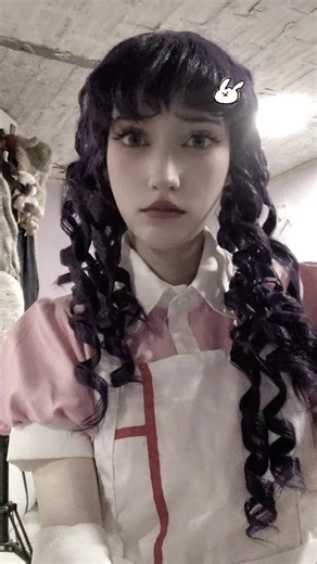 Danganronpa Cosplay Showcase: Mikan