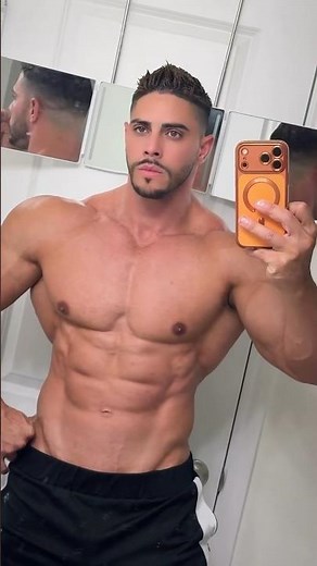 wow super amazing body #fitness #motivation #bodybuilding #aesthetic #fit #model #sexy