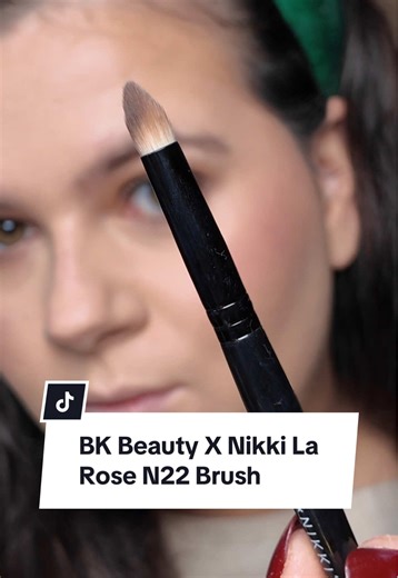 BK Beauty X Nikki La Rose N22 is great to sculpt your define the eyes and lips. @BK Beauty Brushes #bkbeauty #makeupbrush #mua #eyeshadowbrush #lipbrush