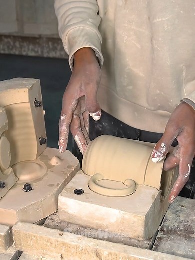 Mass Production of Ceramic Mugs: Factory Insights