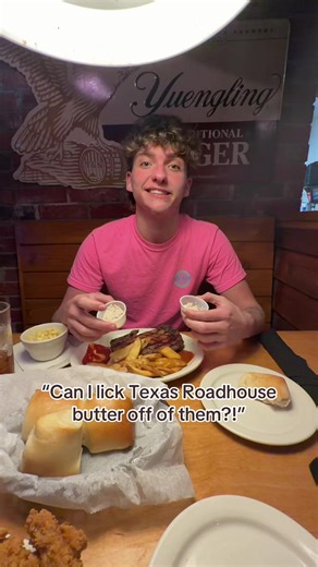 Texas Roadhouse Rolls Butter Challenge