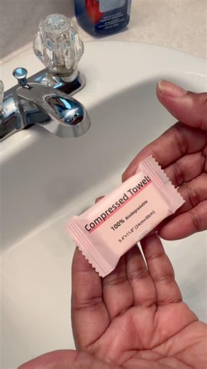 Compressed disposable towels, Amazon link is in description #shorts #amazonaffiliatelink