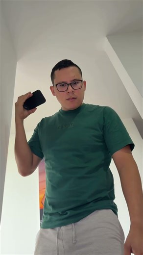 Doing everything my wife asks of me 🫡