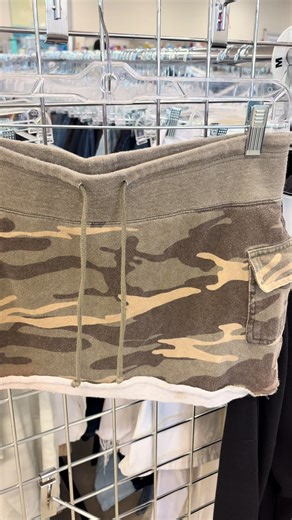 Exploring Y2K Fashion: Camo Mini Skirt Discovery