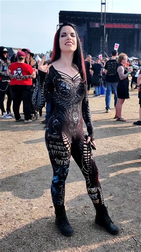 109K views · 683 reactions | RATE MY OUTFIT – SRF Edition På Sweden Rock samsas tusentals stilar – alla unika, alla välkomna. Och det är precis det vi älskar. | At Sweden Rock, thousands of styles come together – all unique, all welcome. And that’s exactly what we love. | Sweden Rock Festival | Facebook