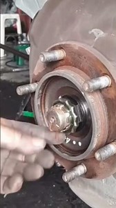 The process of disassembling a car drum to be repaired so that it can be reused