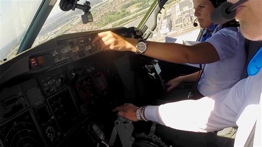 Watch this Boeing takeoff from Brussels | Just Planes