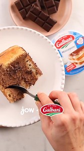 Redécouvrez la charlotte en version ultra gourmande avec du chocolat fondant et le mascarpone Galbani pour encore plus de crémeux ! 🍫✨ 🍴 : Recette de la Charlotte au chocolat & mascarpone dispo sur l'app ou sur jow.fr et sur galbani.fr | Jow