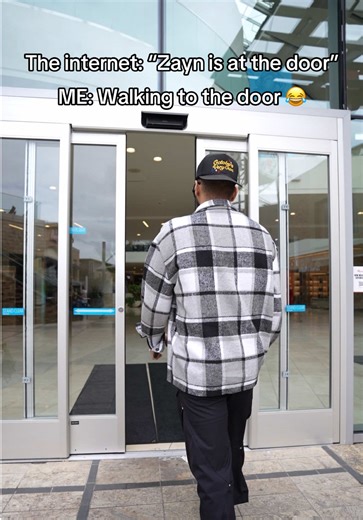 Right Zayn. Wrong time. 😭😂 #Zayn #California | zayn