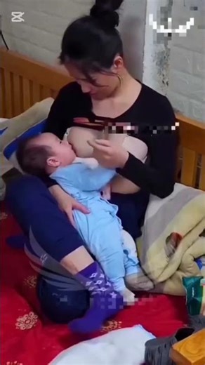 Breastfeeding baby at home