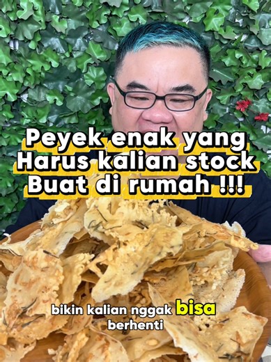 Jadi cemilan ? Bisa !! Jadi Lauk ? Bisa.!! . Yuk peyek ini semua org pasti suka. Buruan order ya... enak lho ini.. harum, renyah, gurih dan banyak toppingnya 🥰🥰🥰🥰 . @jawarabakso.id2 Peyek Enak, harus stock buat di rumah !!! 📋Varian Peyek Peyek Kacang Tanah Peyek Mix (Rebon & Teri Medan) 🛒 Dapat dipesan melalui ; Shopee : Peyek Jawara Shop Tokopedia : jawara bakso tiktok shop : jawara bakso WhatsApp : 0812-1822-5886 . #peyek #rempeyek #cemilan #kuliner #lauk