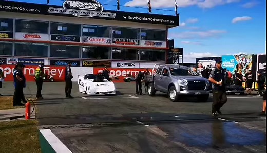 57 reactions · 3 comments | Century Batteries Thursday Tips 朗 Discover some simple ways to test your car battery  Find the Century Battery that's best for you at www.centurybatteries.com.au | Century Batteries | Facebook