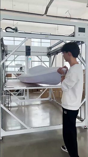 3D printing a truly boat with our Dowell extra-large format 3D printer. #3dprinting