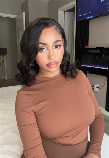 Review of the Glueless Closure Wig from West Kiss Hair