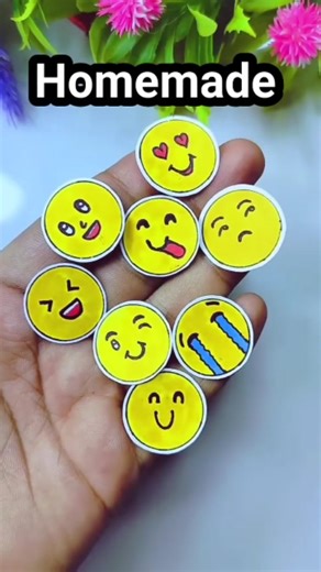 Flying Papers on Instagram: "DIY homemade stickers 😍 No Double Sided Tape ❌ NO Paper ❌ No Glue/how to make stickers at home #crafts #diycraft #homemade #stickers #explore"