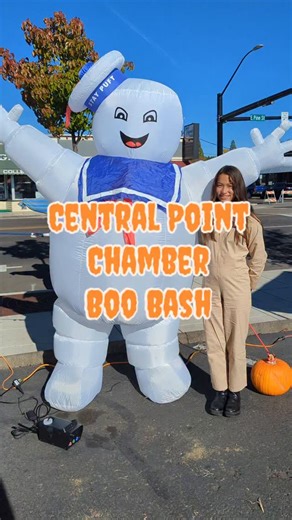 The Central Point Boo Bash is this Saturday rain or shine! The Central Point Halloween Spooktacular has teamed up with Liam's Trunk-or-Treat to create one super event. of Trick or treating downtown businesses and stop into the festival area to trick or treat and grab some extra goodies. We are partnering up with @roguecomiccon to hand out stickers, comic books and Rogue Comic Con lanyards and pins too! We will also have photo-ops available with Michael Meyers and Ghost Face, as well as the Stay 