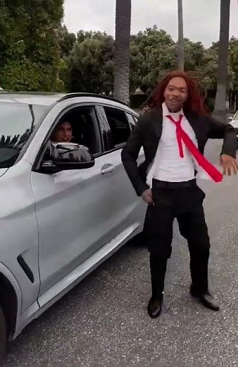 Chicago Rapper Chucky Wackem turns up with fans on set of My World music video#chucky #myworld