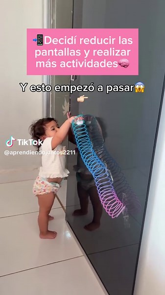 📵 Decidí reducir las pantallas… y empezar a estimular de verdad a mi bebé. En pocos días vi más atención, más curiosidad y más conexiones neuronales activándose. 🧠✨ Y tú también puedes lograrlo con actividades simples y efectivas desde casa. ✨ Adquiere hoy mis Guías de Estimulación Incluyen bonos exclusivos: 🔹 1200 actividades divididas por edad de 0 a 5 años 🎁10 bonos de regalo Todo para que tu bebé aprenda, explore y se desarrolle como merece. 💕 👉 Adquiérelas en el enlace del perfil.