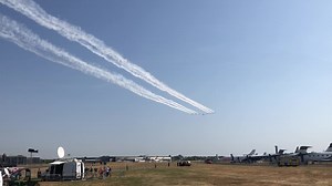 The #RedArrows and #RAF Typhoon opening #FIA2022 in style! #Aviation #avgeek | Farnborough International Airshow
