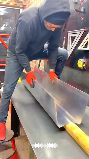 Why Do Americans Choose Aluminum, While Europeans | Clark 7