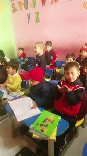 Hindi poem with action #funny #ytshort