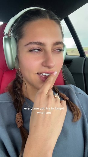 Empowering Hot Girls: Moving Their Body for Mind & Soul