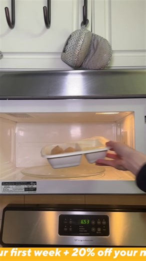 Skip the grocery store, prep and dishes. Get delicious pre-made meals from award-winning chefs delivered weekly to your door. | CookUnity