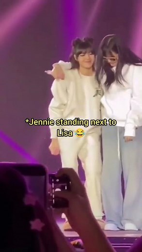 measure jennie's height with #blackpink members